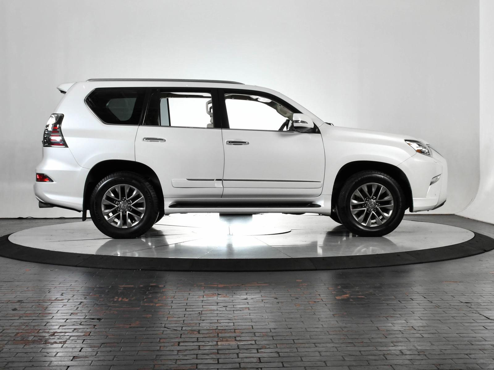 2014 Lexus GX 460 Vehicle Photo in DALLAS, TX 75235