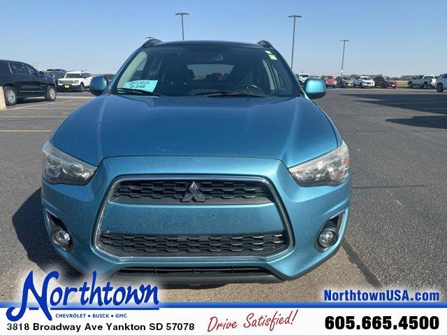 Used 2013 Mitsubishi Outlander Sport SE with VIN 4A4AP4AU2DE019899 for sale in Yankton, SD