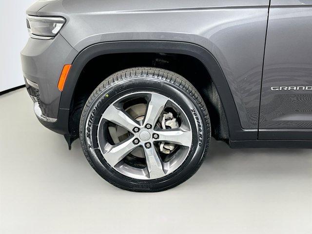 2022 Jeep Grand Cherokee L Vehicle Photo in Doylsetown, PA 18901