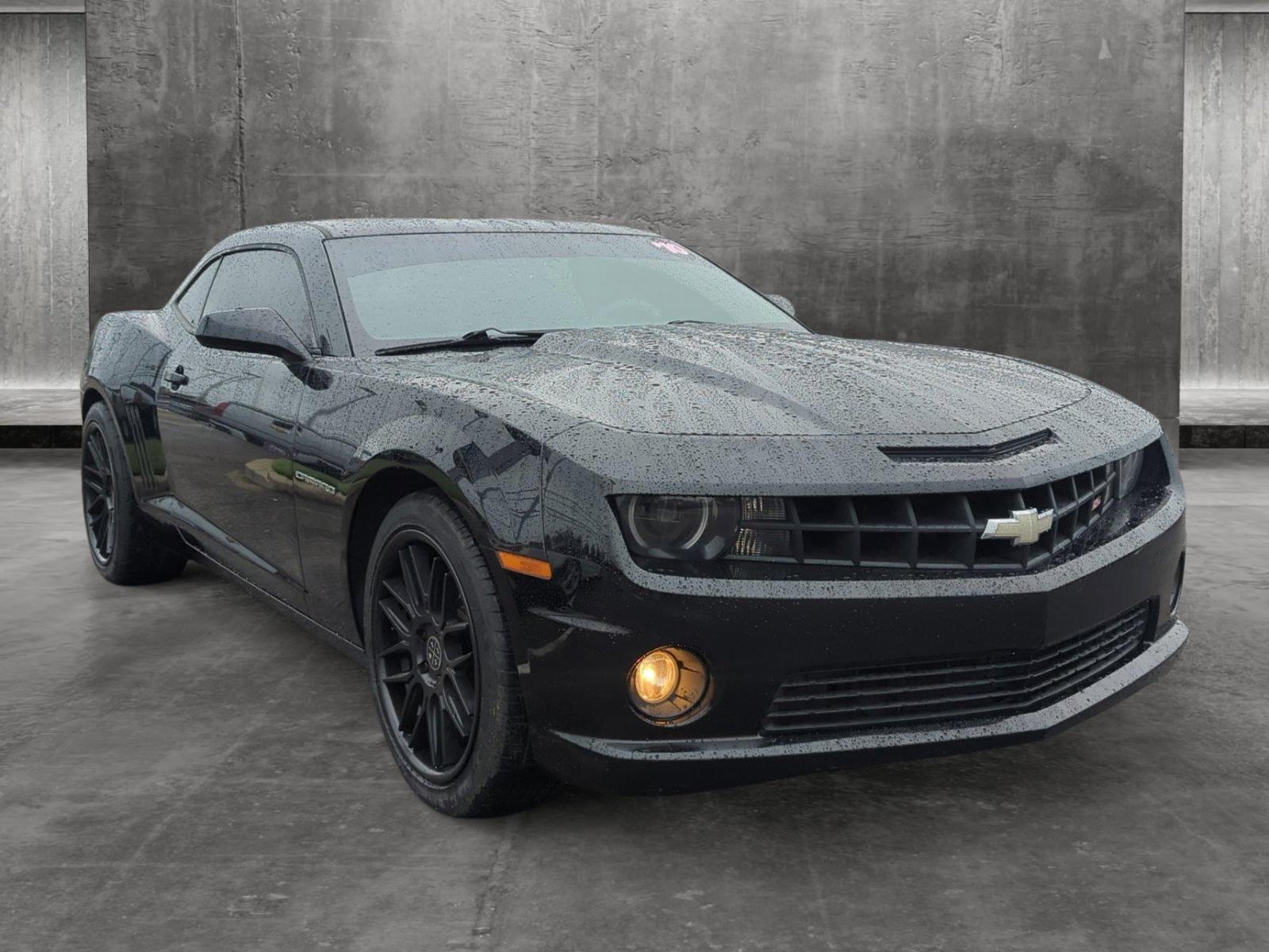 2010 Chevrolet Camaro Vehicle Photo in Memphis, TN 38133