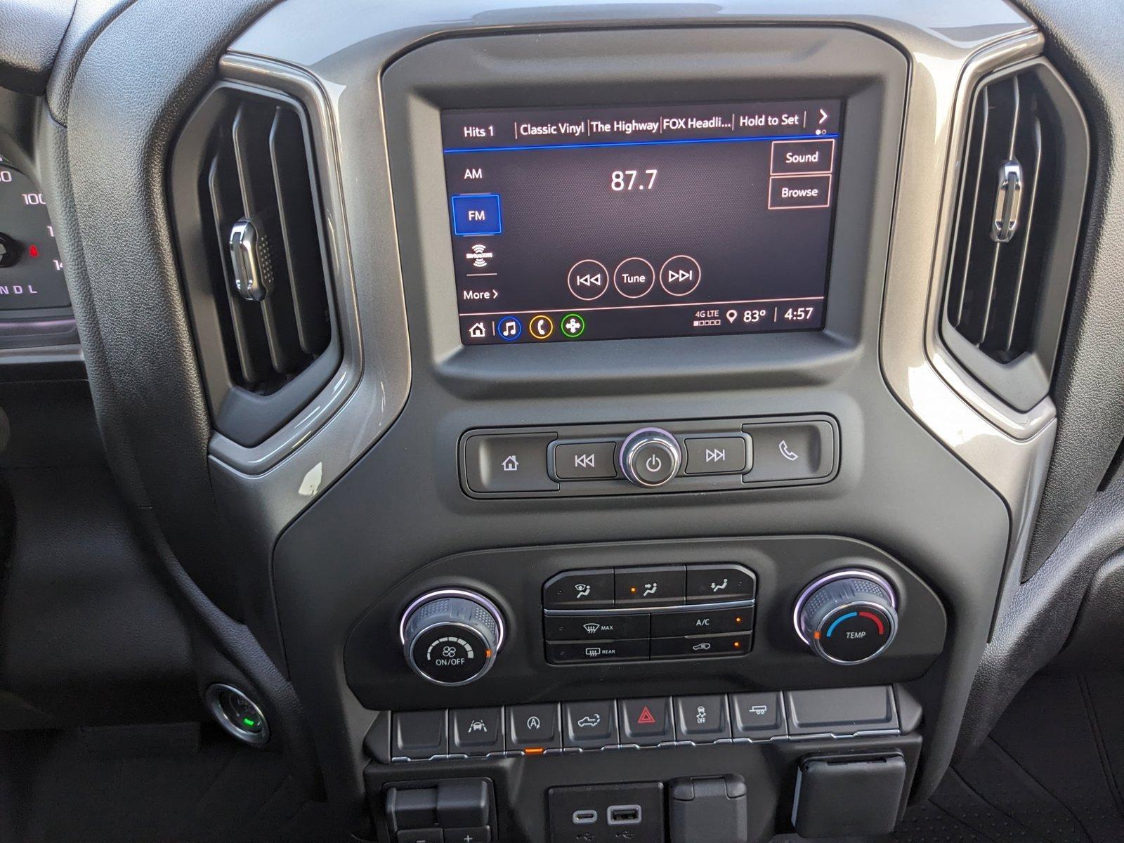 2025 Chevrolet Silverado 1500 Vehicle Photo in HOUSTON, TX 77034-5009