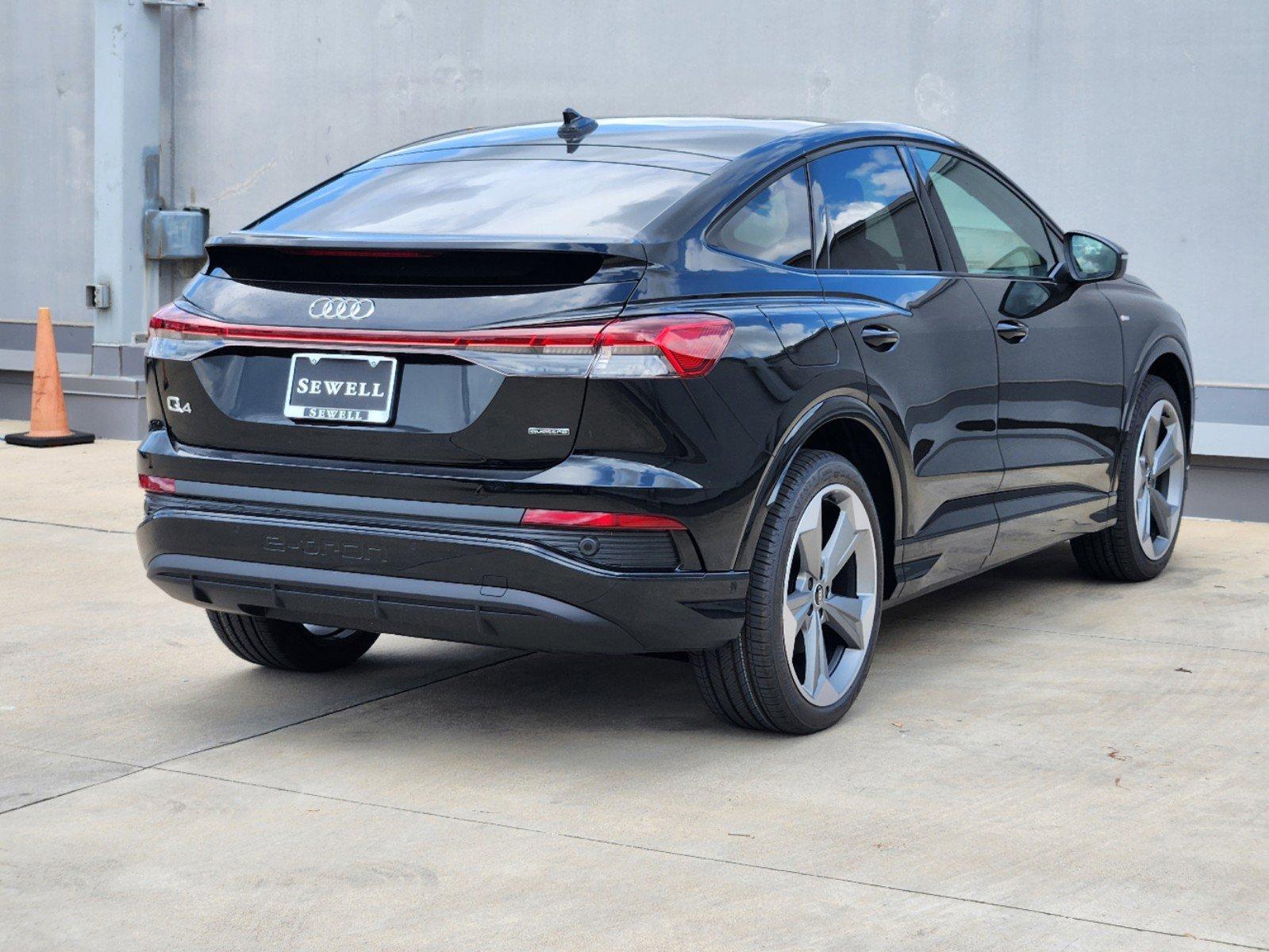 2024 Audi Q4 e-tron Sportback Vehicle Photo in SUGAR LAND, TX 77478