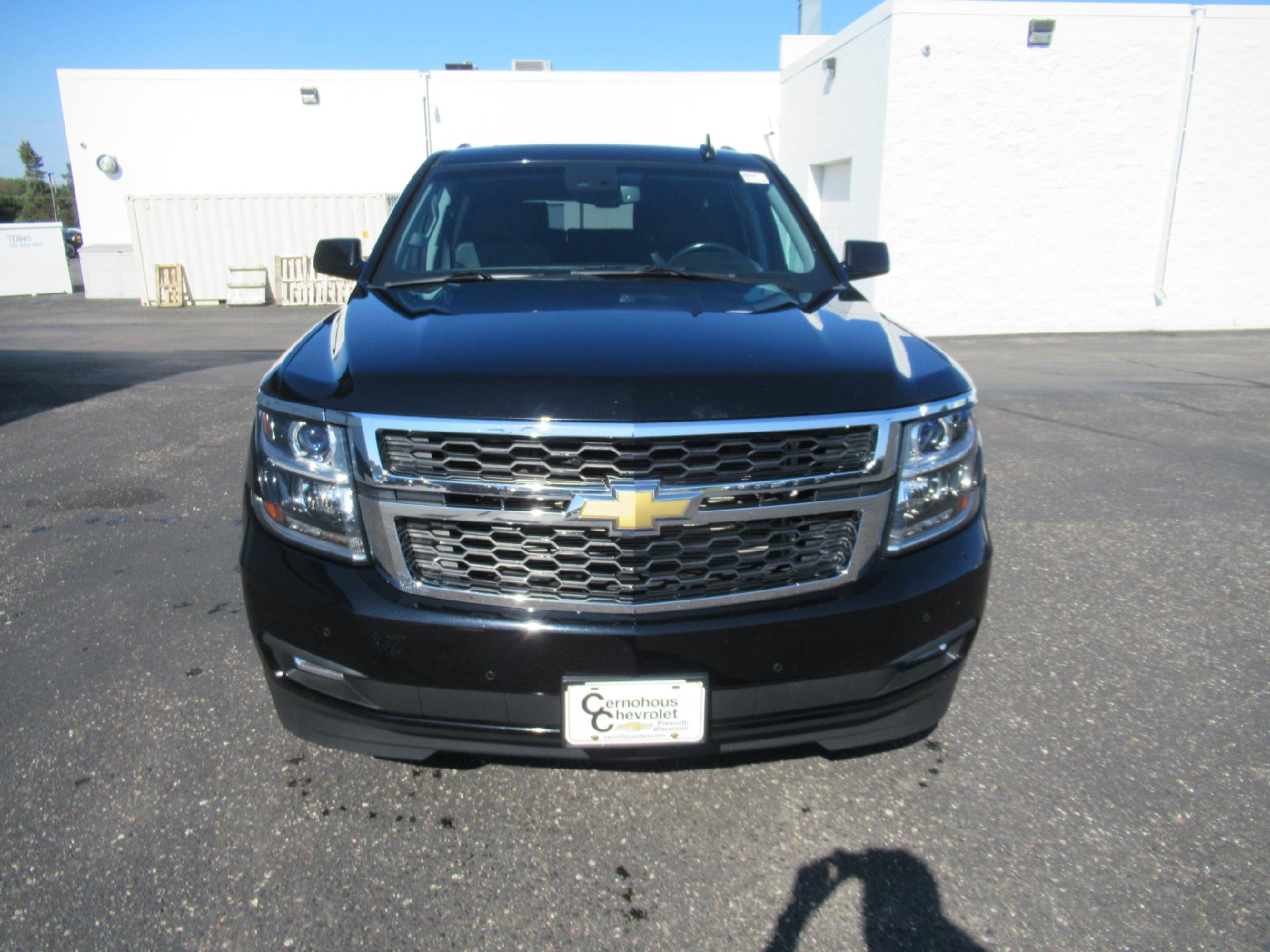 Used 2016 Chevrolet Suburban LT with VIN 1GNSKHKCXGR377733 for sale in Prescott, WI