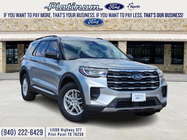 2025 Ford Explorer Vehicle Photo in Pilot Point, TX 76258