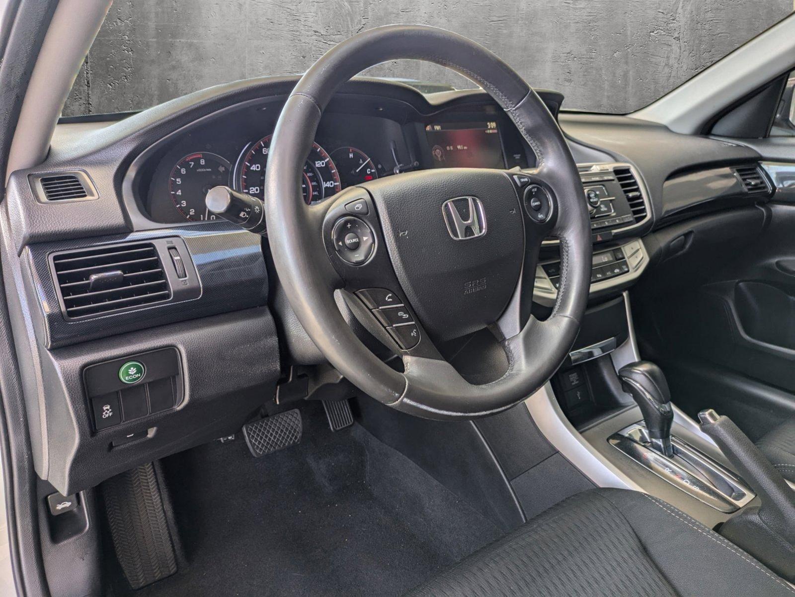 2015 Honda Accord Sedan Vehicle Photo in Tustin, CA 92782