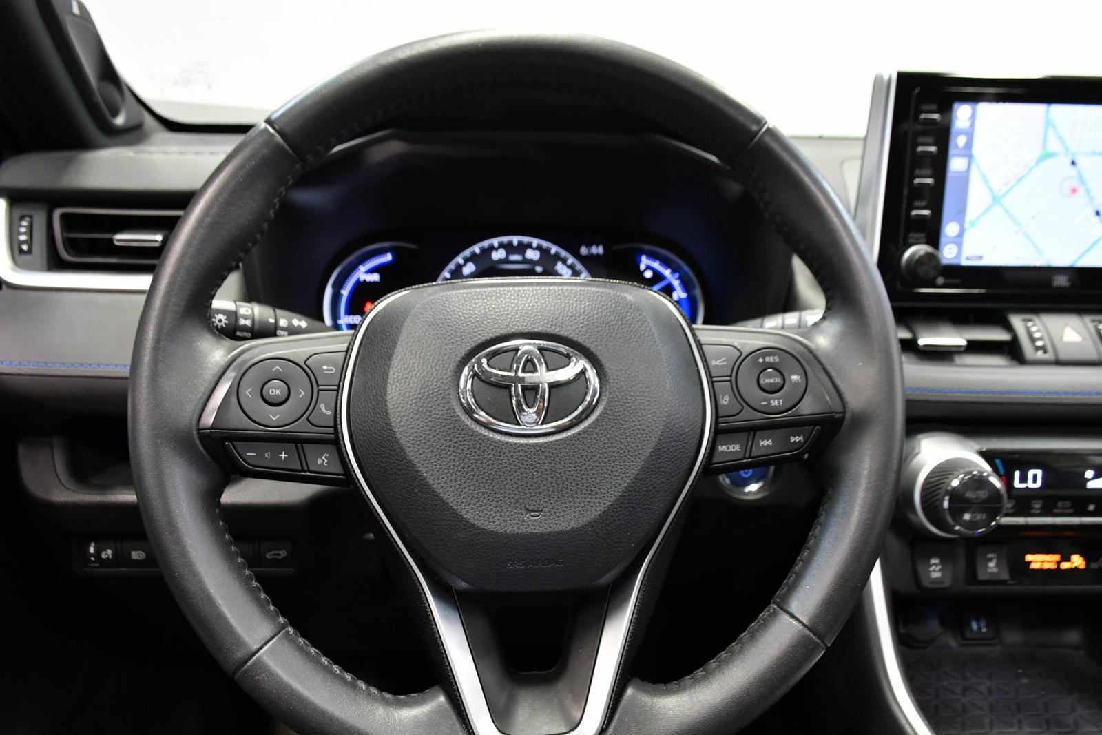 2019 Toyota RAV4 Vehicle Photo in DALLAS, TX 75235