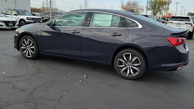 2025 Chevrolet Malibu Vehicle Photo in JOLIET, IL 60435-8135