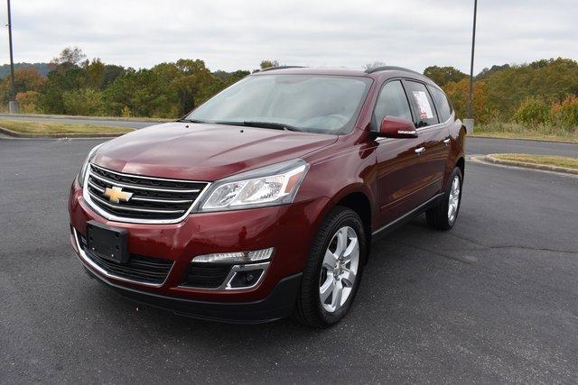 Used 2017 Chevrolet Traverse 1LT with VIN 1GNKRGKD2HJ155332 for sale in Jasper, AL