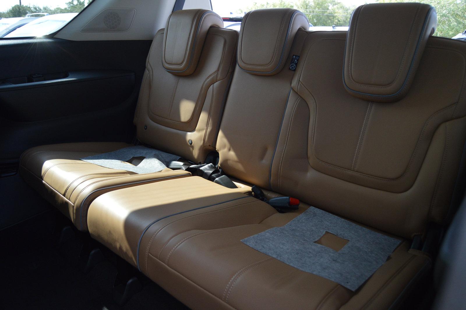 2025 INFINITI QX80 Vehicle Photo in Houston, TX 77090