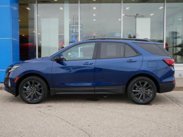 2022 Chevrolet Equinox Vehicle Photo in MAPLEWOOD, MN 55119-4794