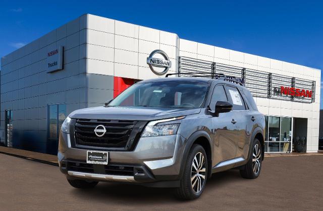 2025 Nissan Pathfinder Vehicle Photo in Denison, TX 75020