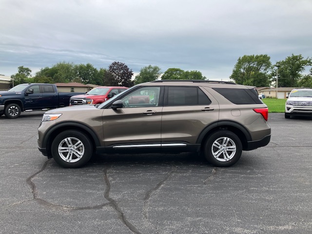 Used 2021 Ford Explorer XLT with VIN 1FMSK8DH8MGB69192 for sale in Pontiac, IL