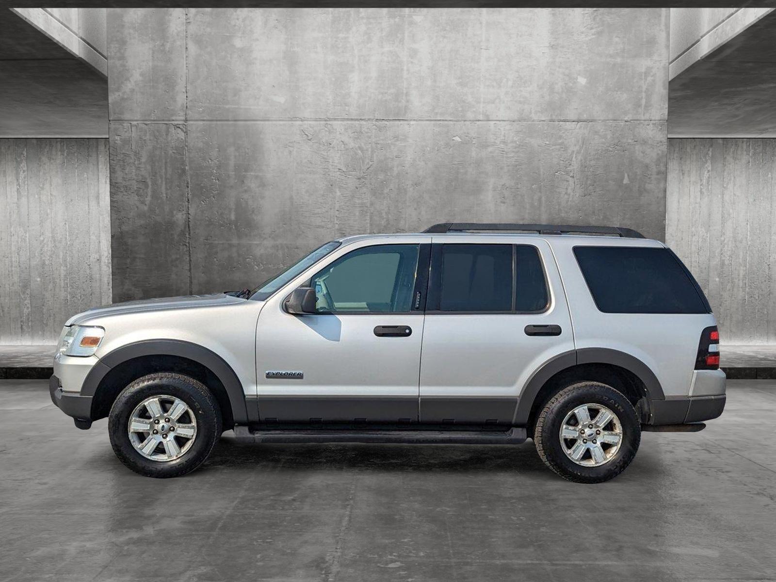 2006 Ford Explorer Vehicle Photo in Spokane Valley, WA 99212