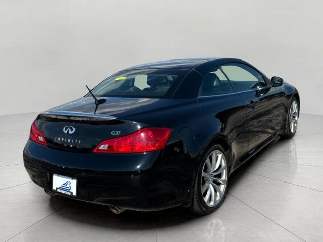 2010 INFINITI G37 Convertible Vehicle Photo in APPLETON, WI 54914-8833