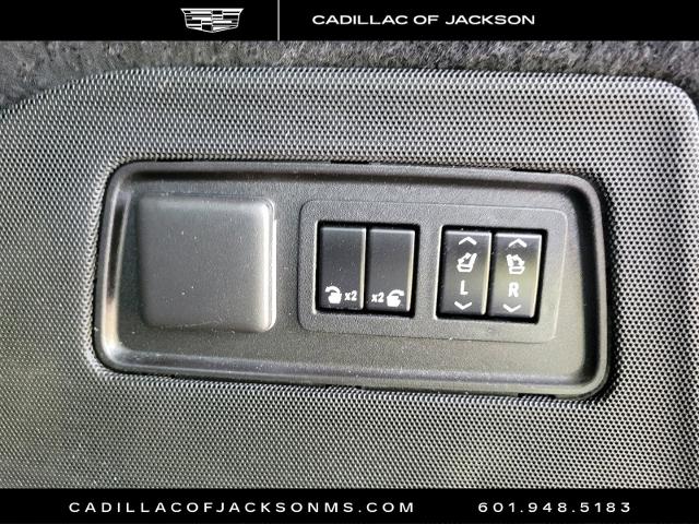 2021 Cadillac Escalade ESV Vehicle Photo in RIDGELAND, MS 39157-4406