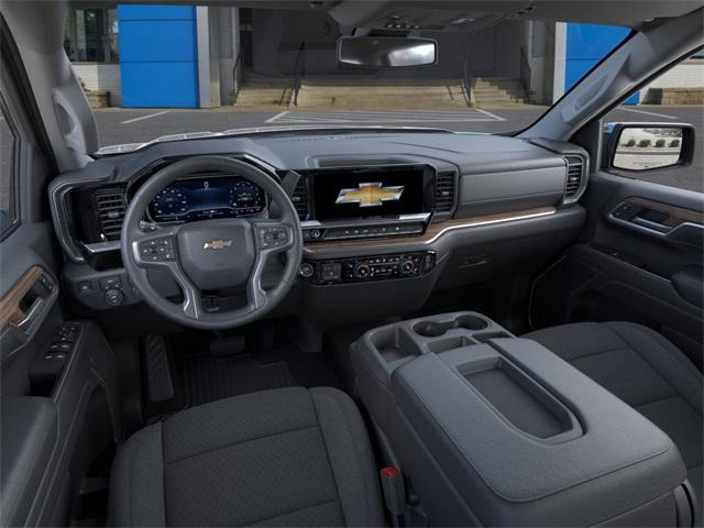 2025 Chevrolet Silverado 1500 Vehicle Photo in GRAND BLANC, MI 48439-8139