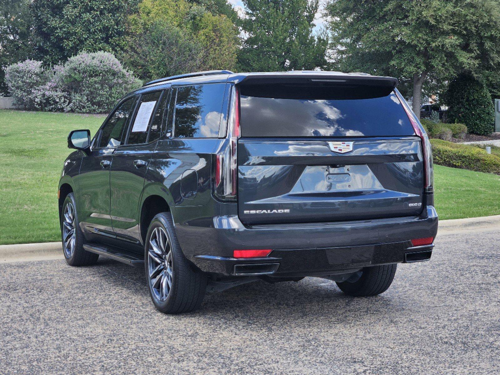 2022 Cadillac Escalade Vehicle Photo in Fort Worth, TX 76132