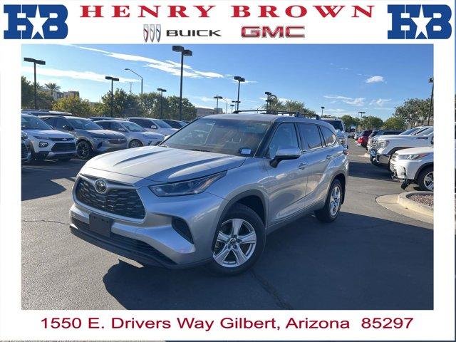 2021 Toyota Highlander Vehicle Photo in GILBERT, AZ 85297-0402