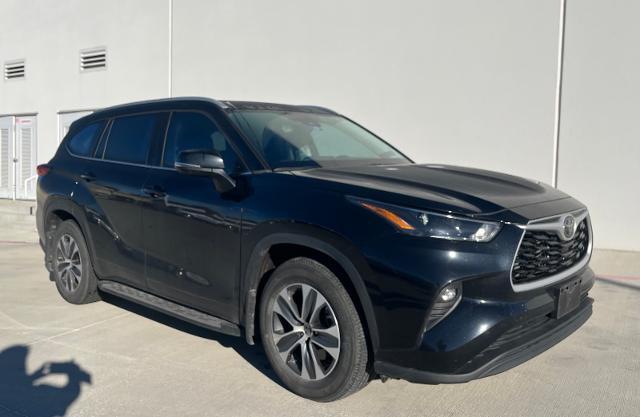 2022 Toyota Highlander Vehicle Photo in WEATHERFORD, TX 76087