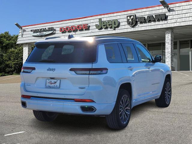 2025 Jeep Grand Cherokee L Vehicle Photo in Ennis, TX 75119-5114