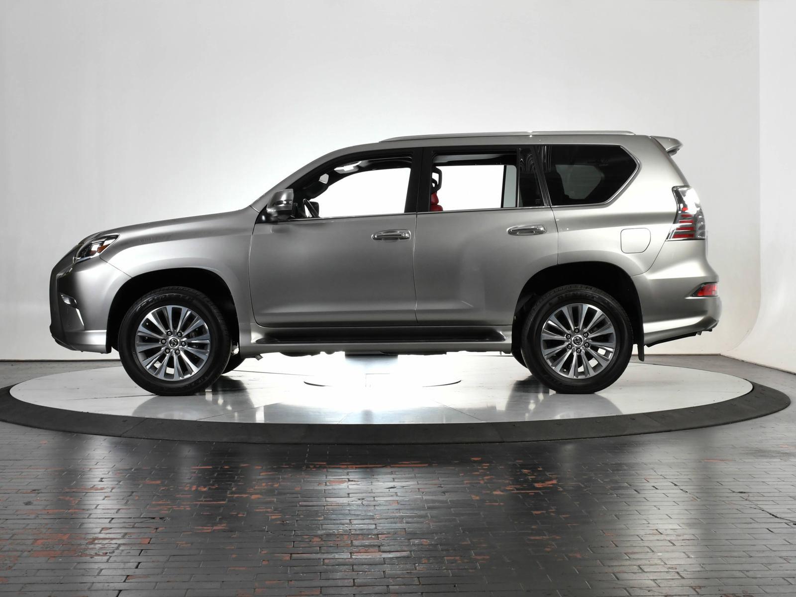 2023 Lexus GX 460 Vehicle Photo in DALLAS, TX 75235