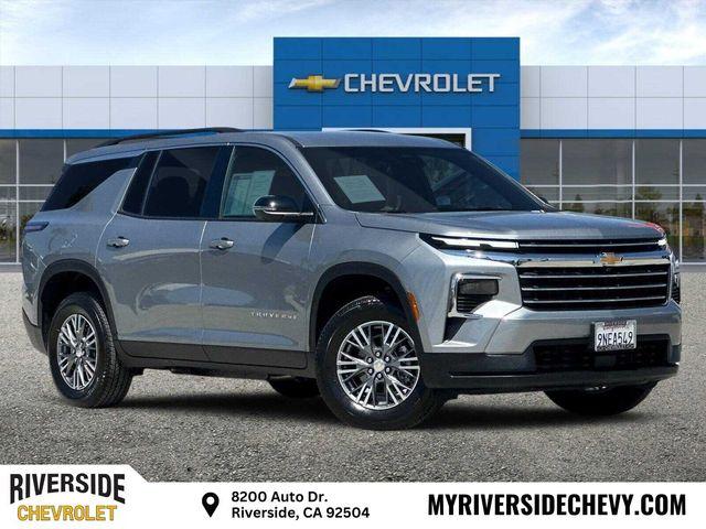 2024 Chevrolet Traverse Vehicle Photo in RIVERSIDE, CA 92504-4106