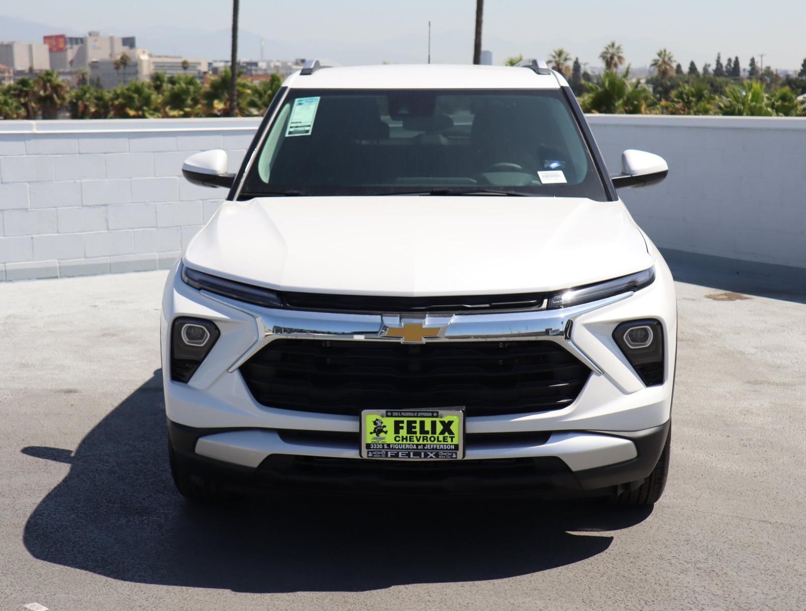 2024 Chevrolet Trailblazer Vehicle Photo in LOS ANGELES, CA 90007-3794