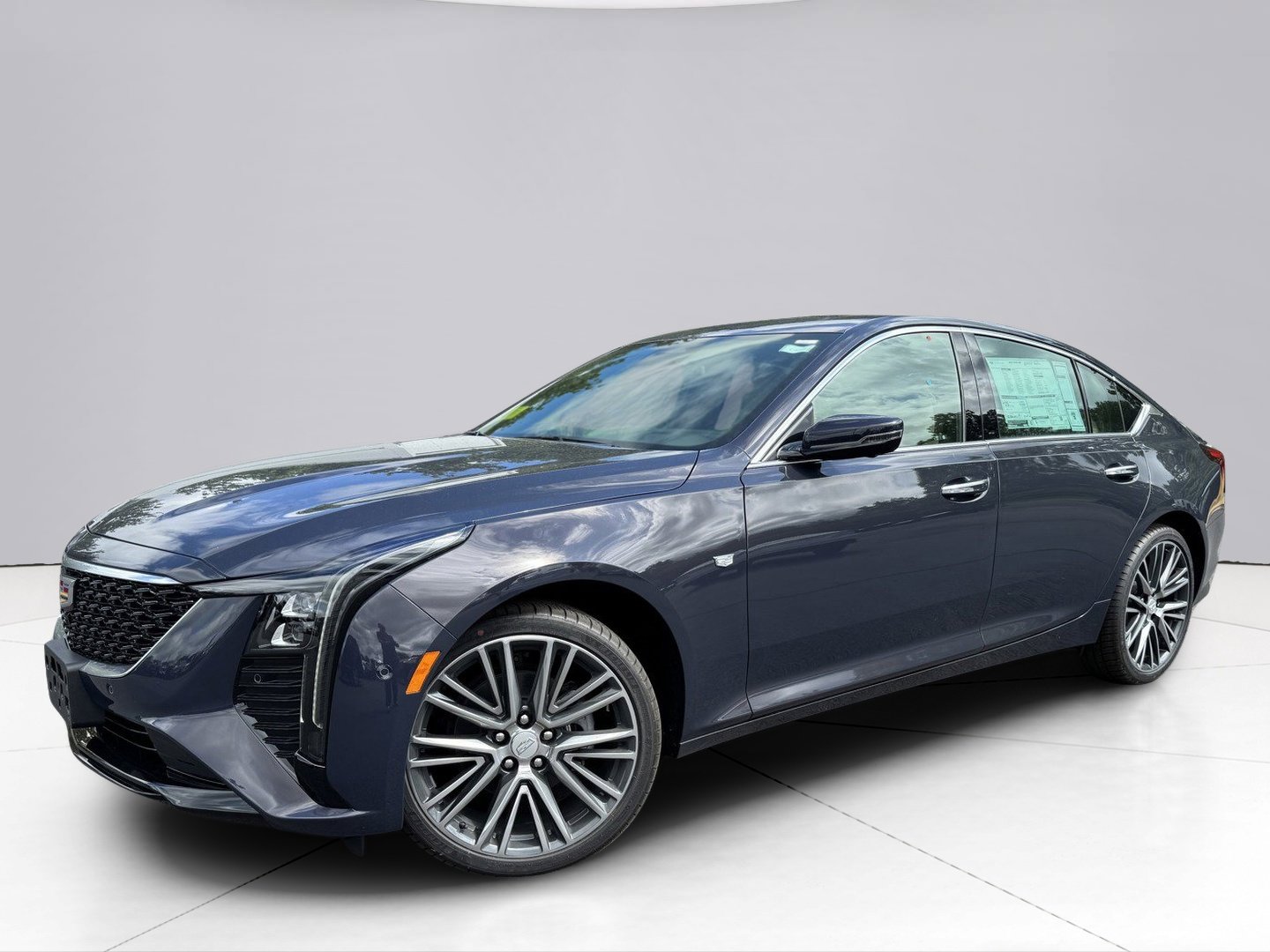 2025 Cadillac CT5 Vehicle Photo in LEOMINSTER, MA 01453-2952