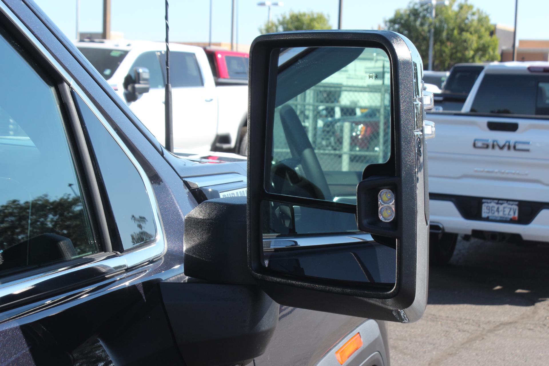 2025 GMC Sierra 2500 HD Vehicle Photo in AURORA, CO 80012-4011