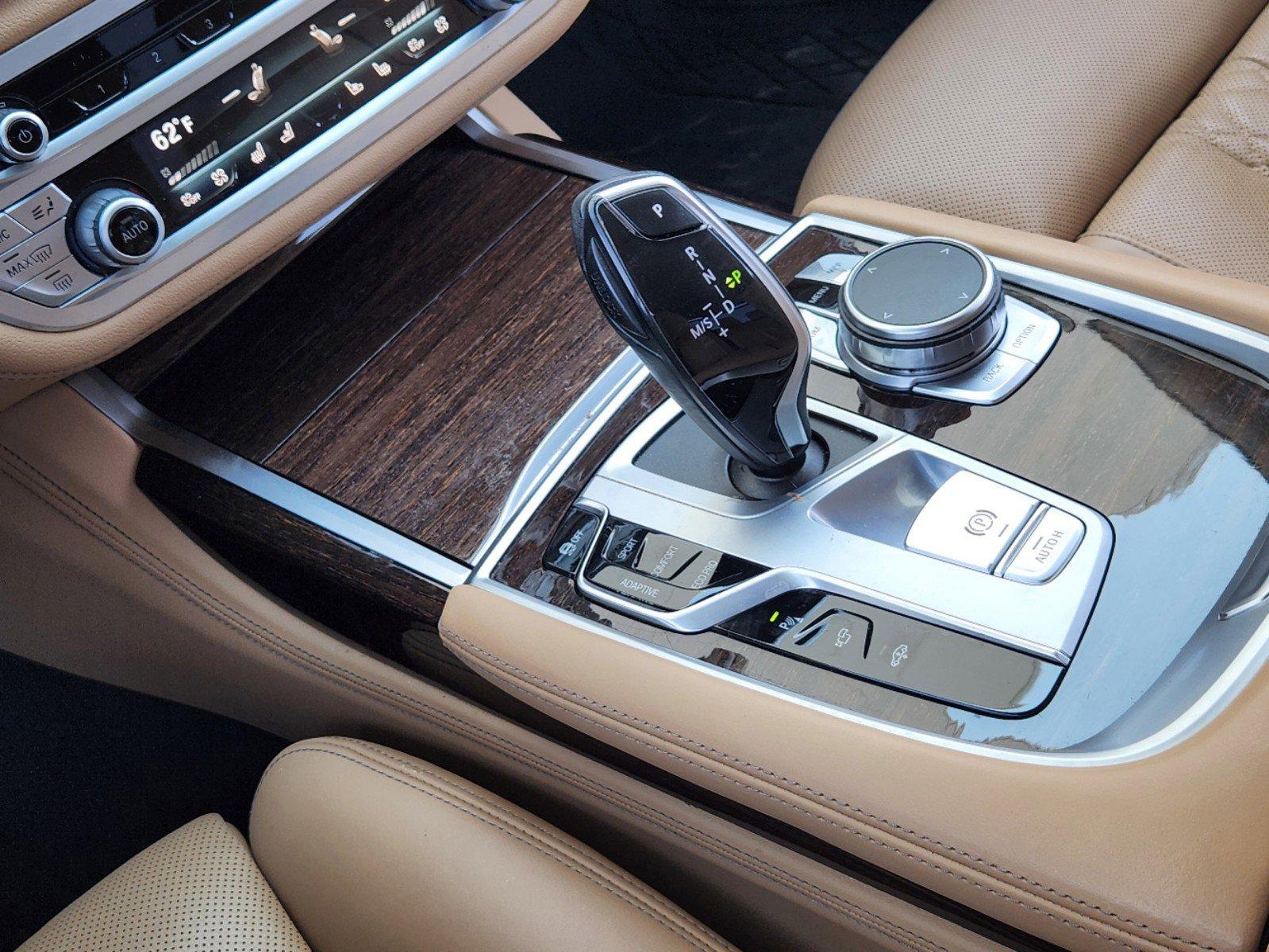 2022 BMW 750i xDrive Vehicle Photo in PLANO, TX 75024