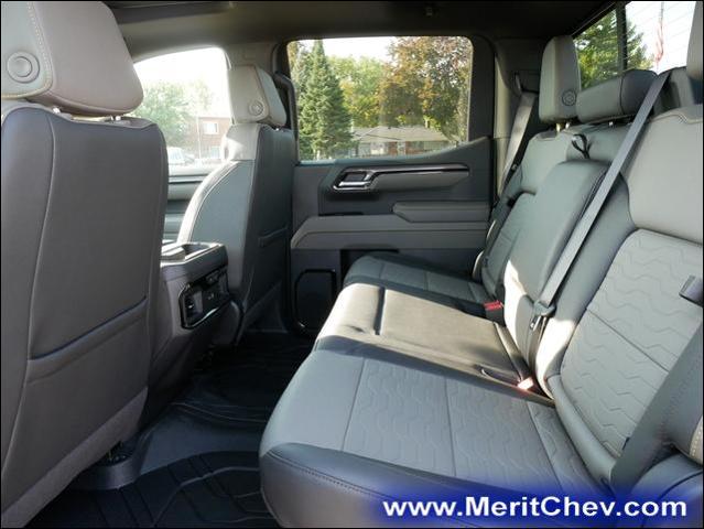 2025 Chevrolet Silverado 1500 Vehicle Photo in MAPLEWOOD, MN 55119-4794