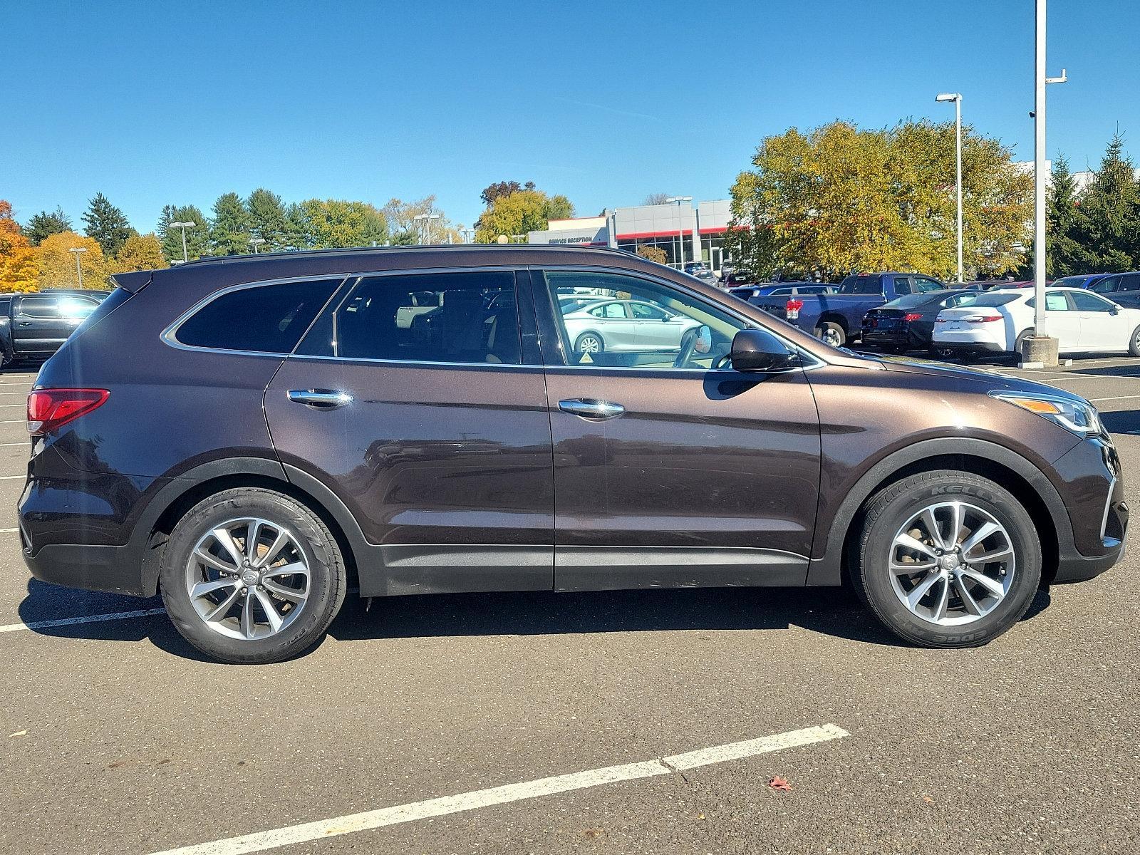 2017 Hyundai SANTA FE Vehicle Photo in Trevose, PA 19053