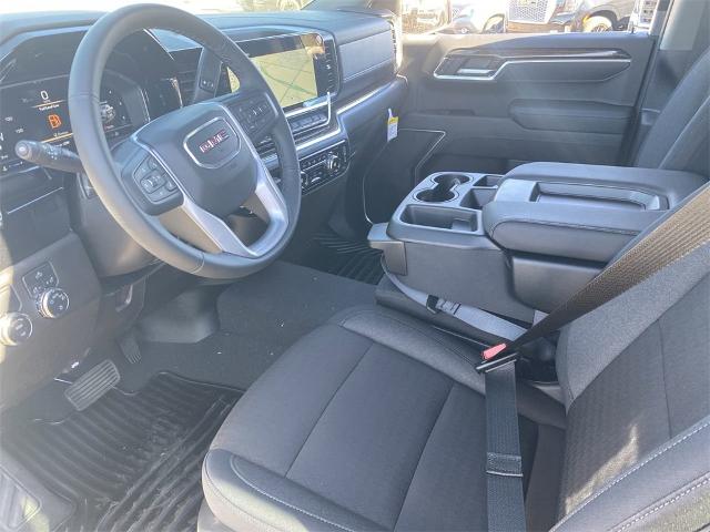 2025 GMC Sierra 1500 Vehicle Photo in GOODYEAR, AZ 85338-1310