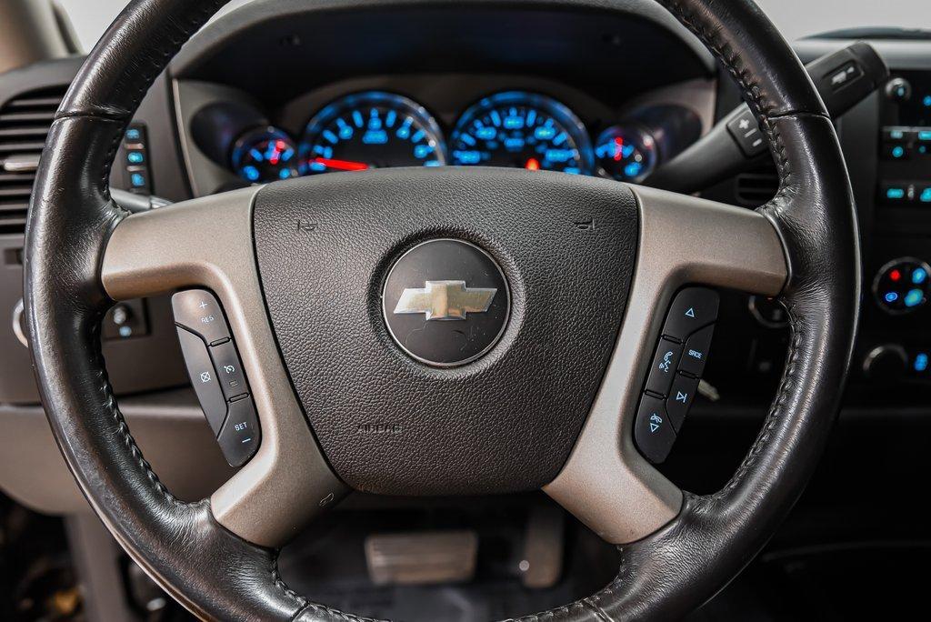 2013 Chevrolet Silverado 1500 Vehicle Photo in AKRON, OH 44320-4088