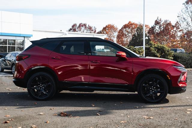 2025 Chevrolet Blazer Vehicle Photo in NEWBERG, OR 97132-1927