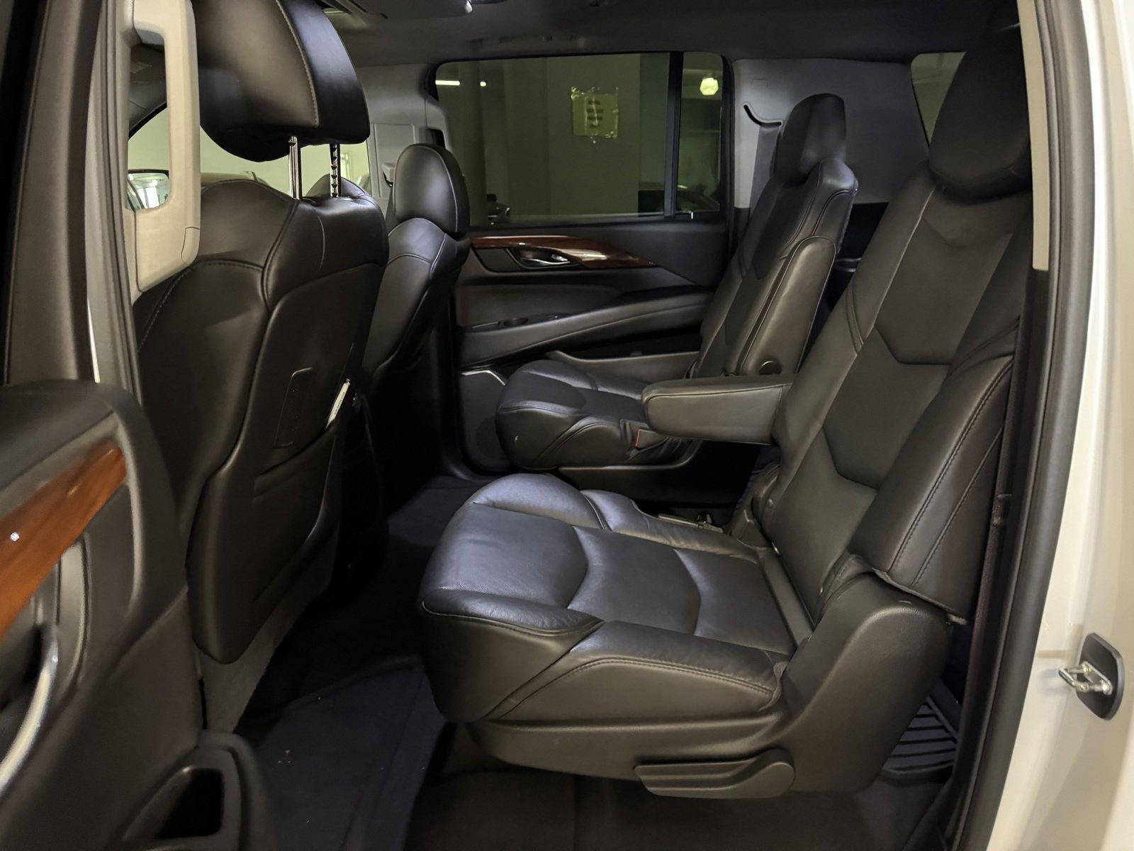 2016 Cadillac Escalade ESV Vehicle Photo in LOS ANGELES, CA 90007-3794