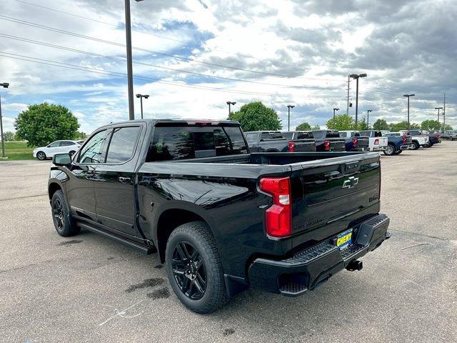 2024 Chevrolet Silverado 1500 Vehicle Photo in GREELEY, CO 80634-4125