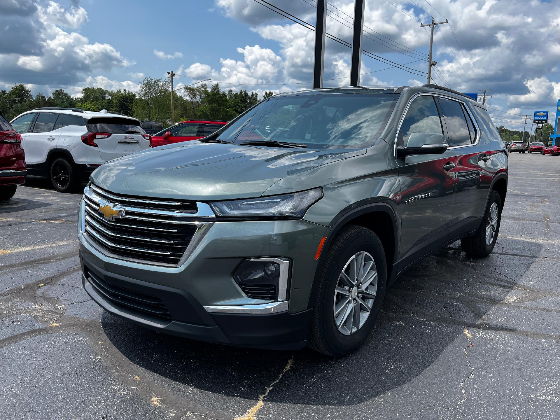 2023 Chevrolet Traverse Vehicle Photo in CLARE, MI 48617-9414