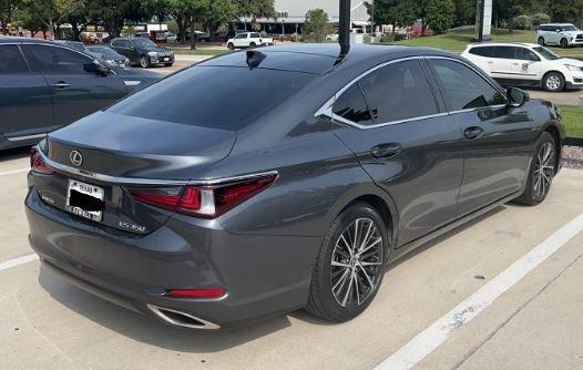 2023 Lexus ES 350 Vehicle Photo in FORT WORTH, TX 76132