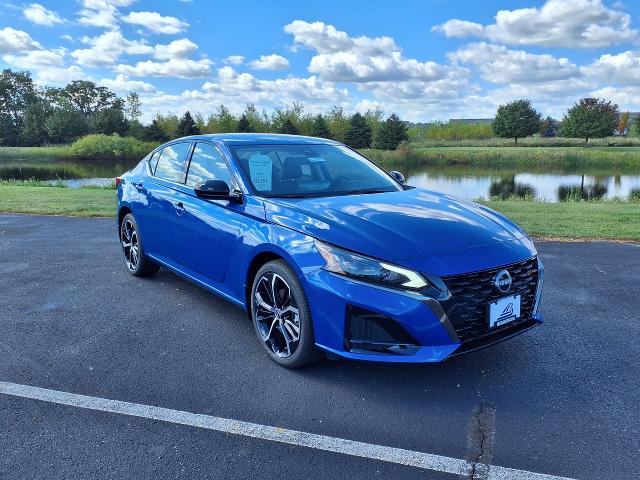 2025 Nissan Altima Vehicle Photo in Oshkosh, WI 54904