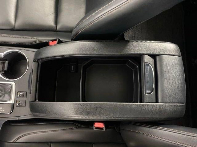 2019 Toyota Highlander Vehicle Photo in BROCKTON, MA 02301-7113