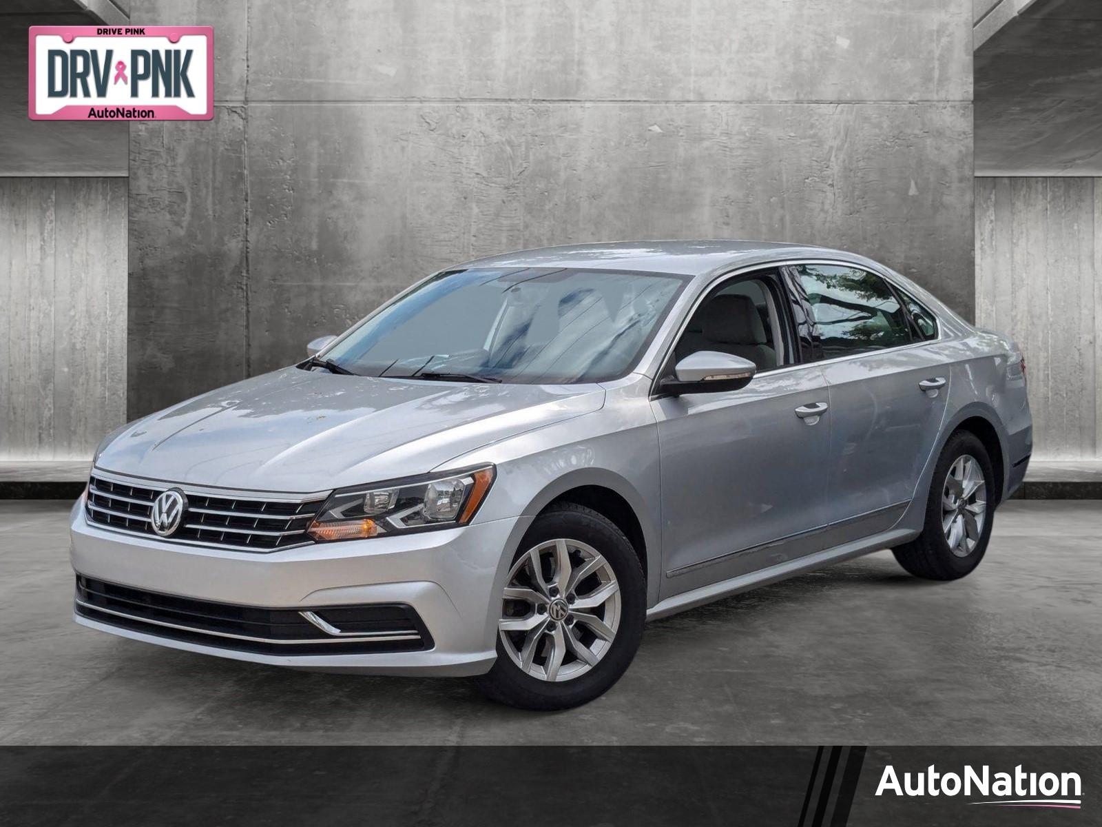 2016 Volkswagen Passat Vehicle Photo in MIAMI, FL 33134-2699