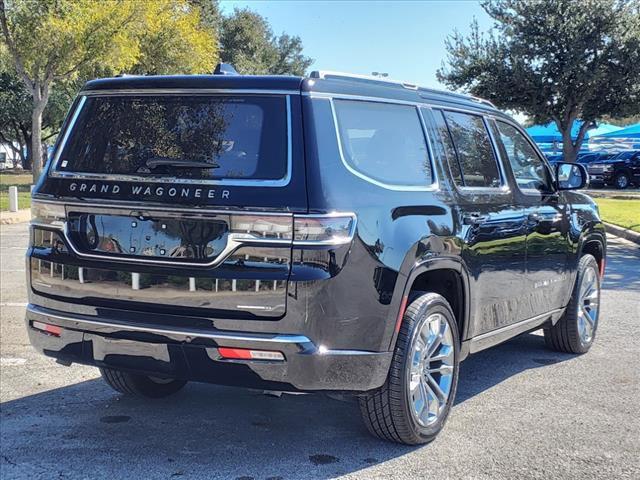 2022 Jeep Grand Wagoneer Vehicle Photo in DENTON, TX 76210-9321