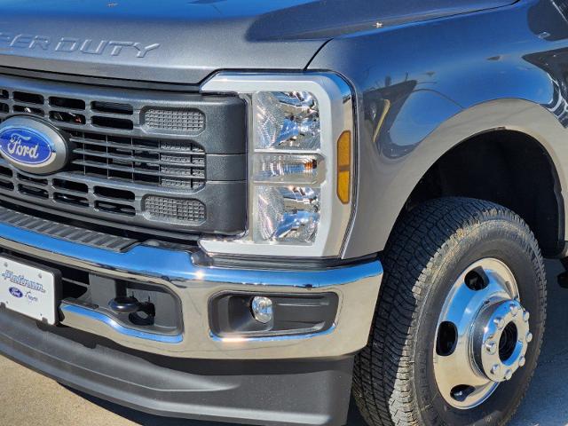 2024 Ford Super Duty F-350 DRW Vehicle Photo in Pilot Point, TX 76258