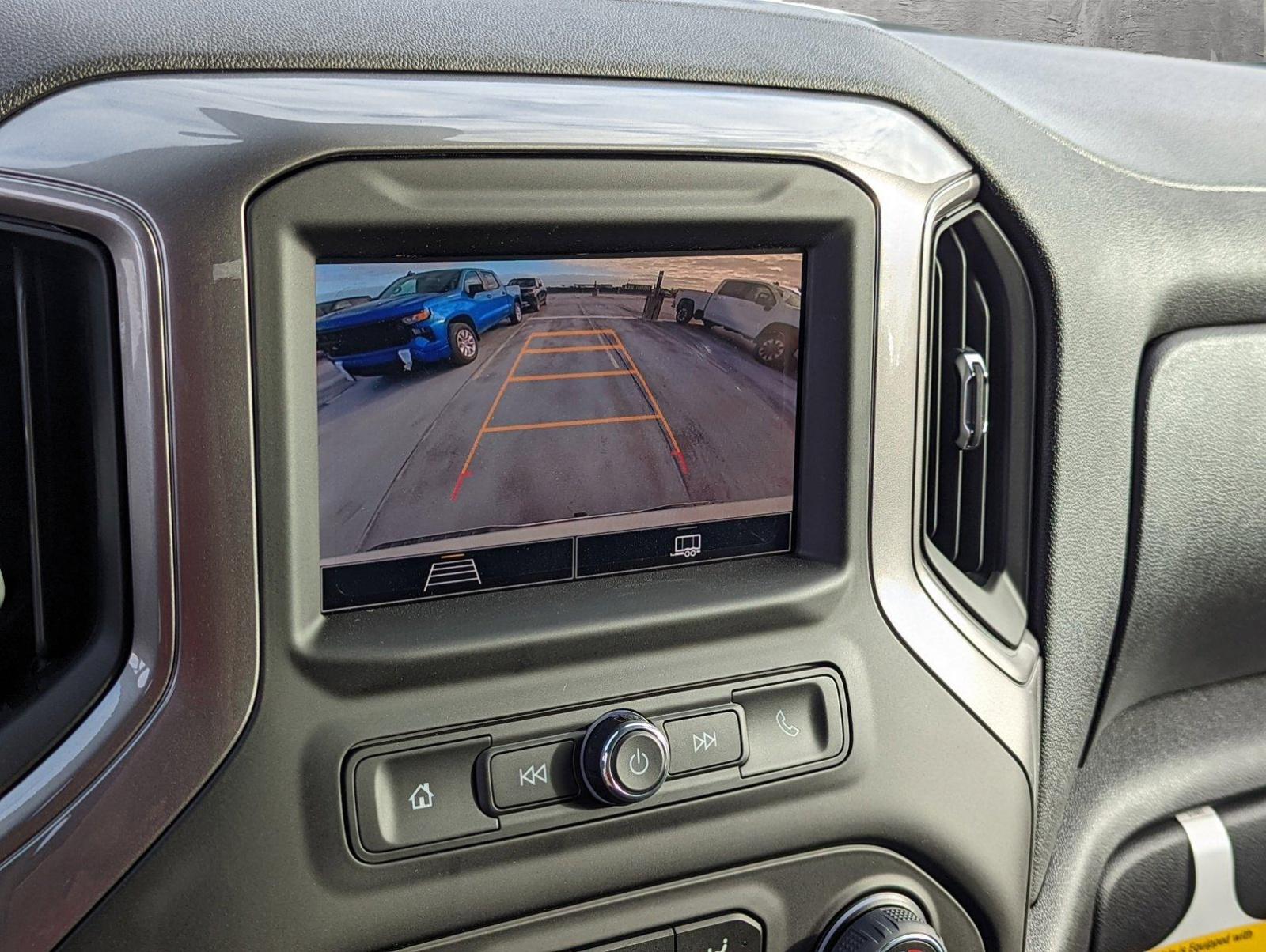 2024 Chevrolet Silverado 1500 Vehicle Photo in PEMBROKE PINES, FL 33024-6534