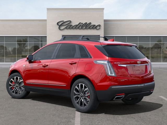 2024 Cadillac XT5 Vehicle Photo in MEDINA, OH 44256-9631