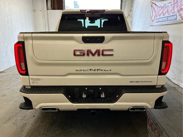 2024 GMC Sierra 1500 Vehicle Photo in RED SPRINGS, NC 28377-1640