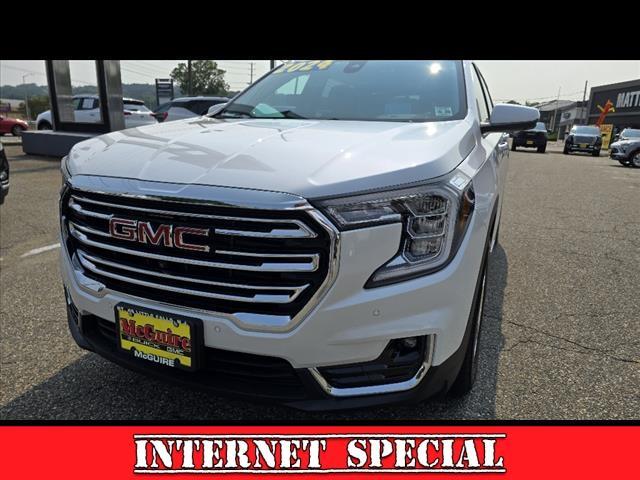 2024 GMC Terrain Vehicle Photo in LITTLE FALLS, NJ 07424-1717