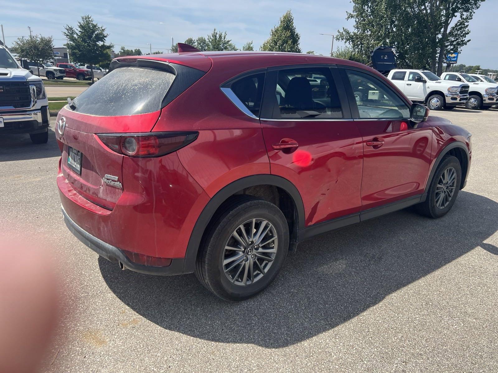 2017 Mazda CX-5 Vehicle Photo in Cedar Rapids, IA 52402