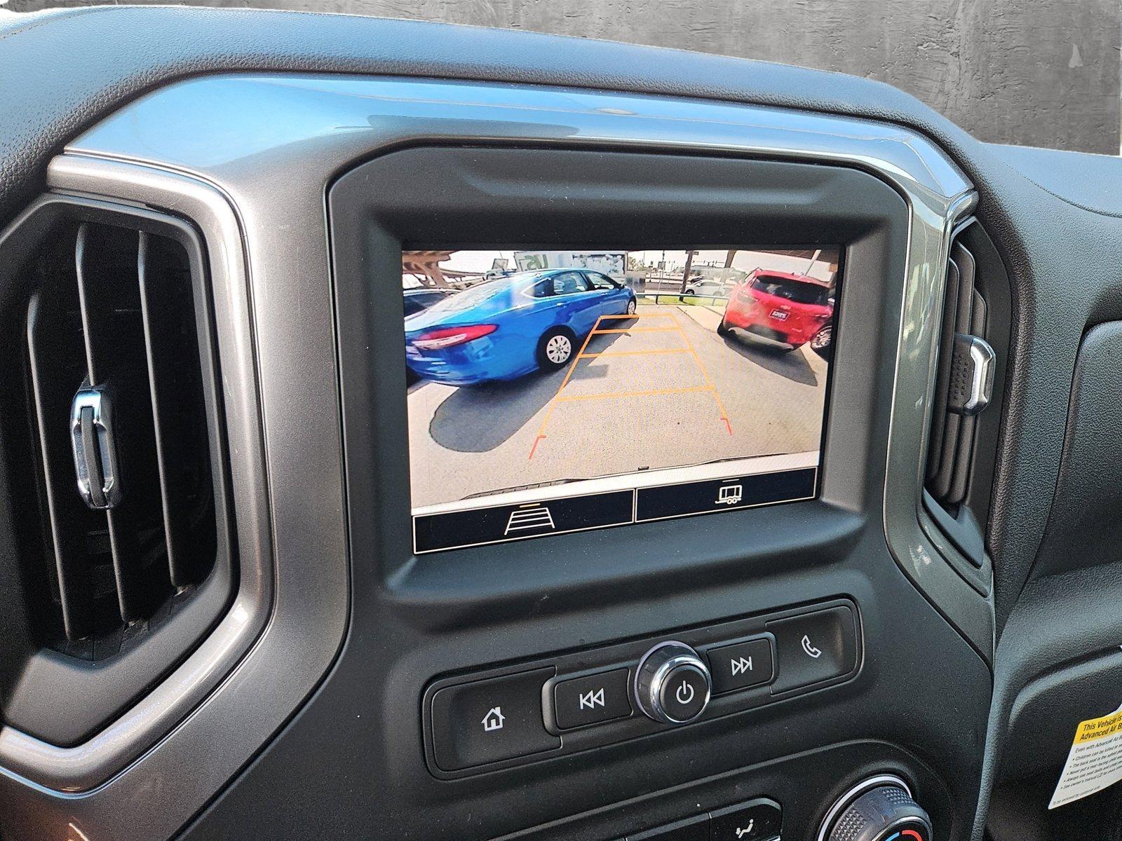 2024 Chevrolet Silverado 1500 Vehicle Photo in NORTH RICHLAND HILLS, TX 76180-7199